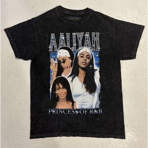 Aaliyah Princess Of R&B Mineral Wash Black Shirt Womens Small Short Sleeve